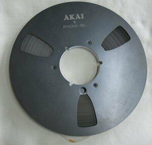 AKAI 10号メタルリール R-10M-BL テープ付き 中古品