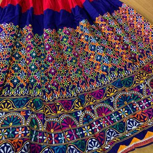 インド刺繍スカート ヴィンテージ レトロ エスニック 北欧 生地 布 ボヘミアン ネイビー フェス 刺繍布 アジアン カラフル