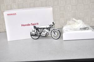 【非売品】Honda　Spirit　レーシング　　ダイキャスト製　『 美品』