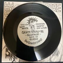 【美品】 Roserose 「Skatehead'88」DOG-17 国内盤 1987年 パンク レコード EP_画像4