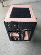 pccase01-w マイクロATX用超小型PCケース　ピンク色にリペイント　その２_画像4