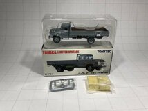 TOMICA LIMITED VINTAGE NISSAN 1/64 日産 DIESEL 680 TRUCK_画像1