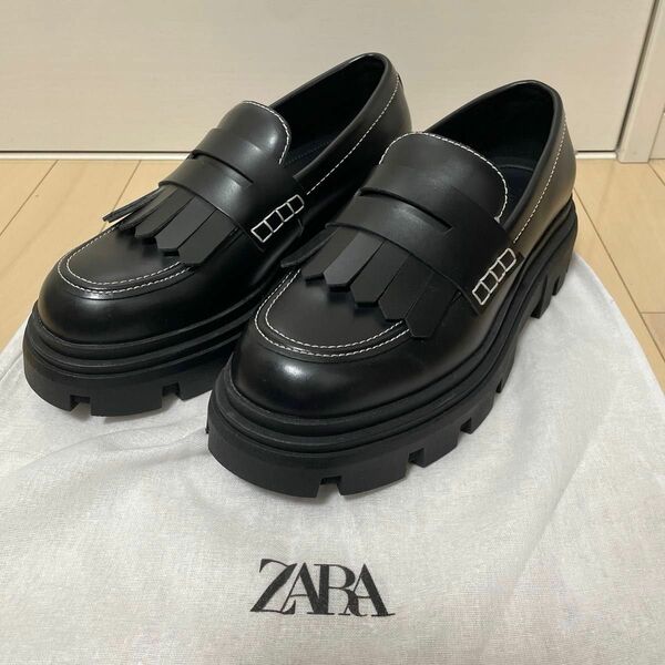 ZARA 厚底ブーツ ブラック　サイズ41 着用時間4時間