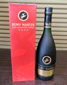 Y2671 未開封 REMY MARTIN レミーマルタン VSOP コニャック ブランデー 古酒 700ml