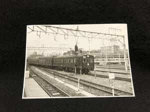 【昔の鉄道写真】L714-4■品川駅■回9870M■クハ79134＋モハ72686■昭53.2.14■国鉄