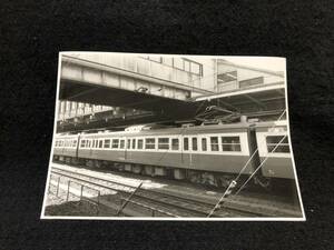 【昔の鉄道写真】L717-9■品川駅■回9891M■クハ111＋モハ112■昭53.3.2■国鉄