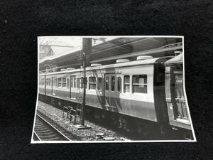 【昔の鉄道写真】L718-1■横浜駅■回8391M■モハ110＋モハ111■昭53.3.7■国鉄