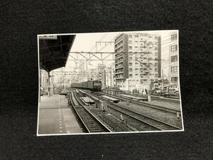 【昔の鉄道写真】L720-18■恵比寿駅■回9352M■クモハ73600+サハ78171■昭53.3.9■国鉄