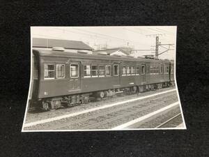 [ former times railroad photograph ]L723-1# arrow direction station ##sa is 78193+mo is 72592#.53.3.18# National Railways 