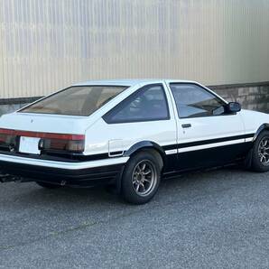 無事故ボディ程度良好 S61年 AE86 後期 トレノ 3ドア GTアペックス デジタルメーター RSワタナベホイール 白黒 頭文字D ハチロク レビンの画像3