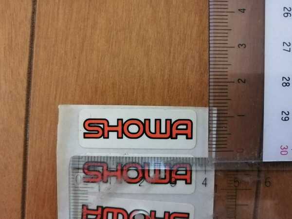 SHOWA ショーワ 旧ロゴ　ステッカー 小