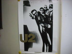 U2　ポスター　アイルランド　ロック・バンド　　筒ナシ・送料は別途です。