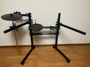 Roland Roland electronic drum stand MDS-3C. extra 