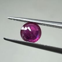 L04-0060☆ ソーティング付き☆天然ルビー 1.107ct ( ルビー Ruby 赤色　ルース 宝石 jewelry )_画像2