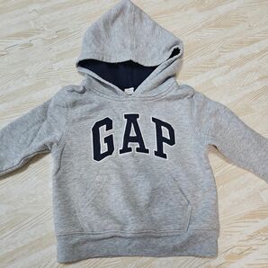 GAP　フード付き パーカー　トレーナー　サイズ95