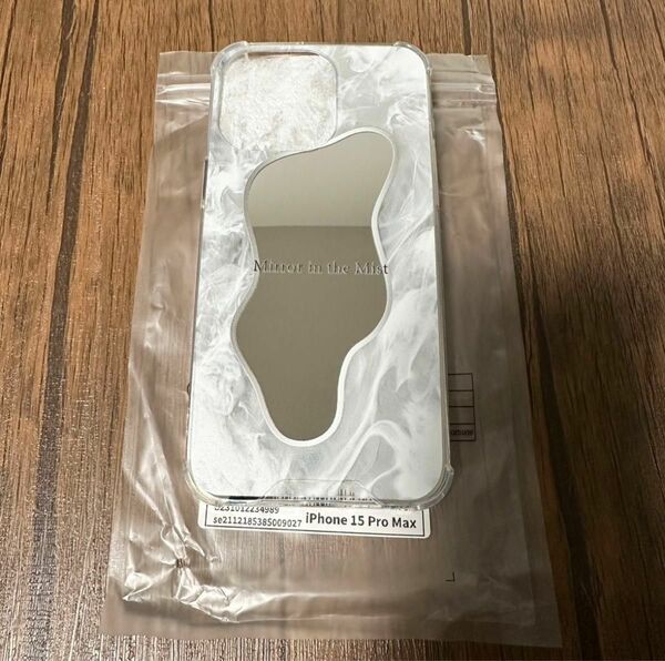 【新品　未使用】 iPhone15ProMax ケース　ミラー 大理石調　軽量　人気
