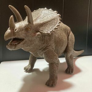 トリケラトプス　ソフビ　 ソフビ人形 怪獣　恐竜 フィギュア　ヴィンテージ　おもちゃ　プレゼントに　オススメ　誕生日　子ども