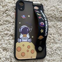 iPhoneXRケース iPhone XR ベルト 韓国 宇宙飛行士 半透明 カバー スマホケース かわいい _画像5