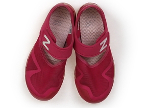 ニューバランス New Balance スニーカー 靴19cm～ 女の子 子供服 ベビー服 キッズ