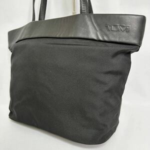 【大容量】TUMI トートバッグ ビジネスバッグ 肩掛け ショルダーバッグ ナイロン レザー 黒 ブラック トュミ 4362D3 A4 通勤 通学 メンズ