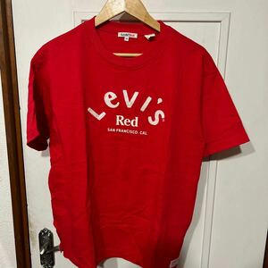 Levi’s Red Tシャツ 未使用　サイズ/M カラー/レッド