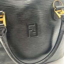 超希少美品 FENDI フェンディ エピ ハンドバッグ 2way FF 金具 カーフ レザー ショルダーバッグ 黒 ブラック レディース 本革 斜めがけ_画像6