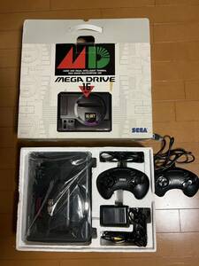 メガドライブ SEGA 16BIT MEGA DRIVE ゲーム機　ソフト付き(ゴーストバスターズ、TATSUJIN、 他）