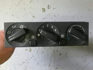 r311-82-60-4 * Mitsubishi Fuso generation Canter air conditioner control switch H21 year BKG-FE74BSV