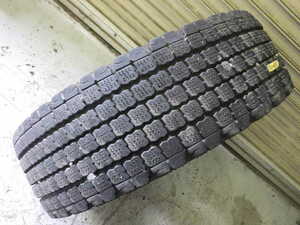 r341-60 * studdless tires wheel 245/70R19.5 136/134J Bridgestone W910 2-0 truck tire 