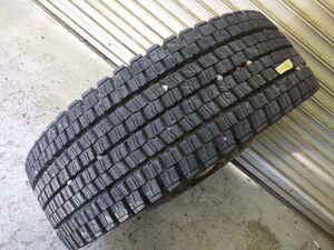 r345-62 ★ 中古 スタッドレスタイヤ 245/70R 19.5 136/134J ダンロップ DECTES SP001 2019年製 タイヤ ホイール 大型 低床 1-0