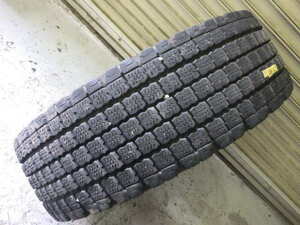 r341-61 * studdless tires wheel 245/70R19.5 136/134J Bridgestone W910 2-0 truck tire 