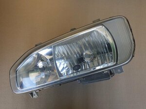 r541-162 ★ 日産 UD トラックス クオン 純正 ディスチャージヘッドライト 左側 助手席側 HID H26年 QKG-CD5ZA 140-15