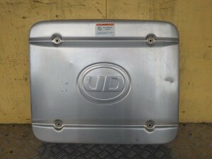 r653-28 ★ 日産 UD トラックス クオン マフラーカバー パネル 粒子抑制装置 DPF カバー CG5ZA 3-15