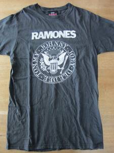 ラモーンズ　Tシャツ　RAMONES　中古　バンドT　GBCB