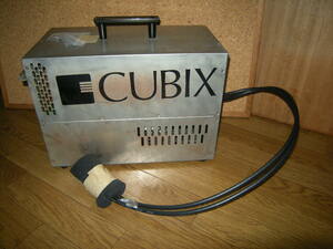 CUBIX　PCI Expressバス拡張シャーシ　中古品