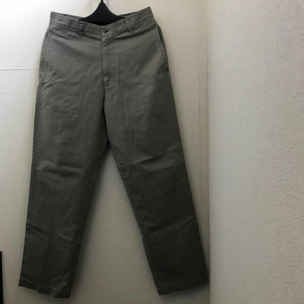 DOCKERS チノパン W32 L32 米国製　RELAXED FIT