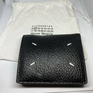 送料無料　未使用　メゾンマルジェラ Maison Margiela 二つ折り財布 財布　ブラック　 コンパクト 