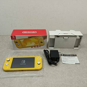 070 A 【中古品】ニンテンドーSwitch Lite 本体 イエロー 任天堂【動作確認・初期化済】