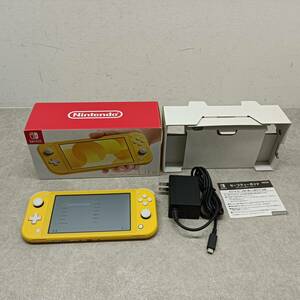 070 A 【中古品】ニンテンドーSwitch Lite 本体 イエロー 任天堂【動作確認・初期化済】