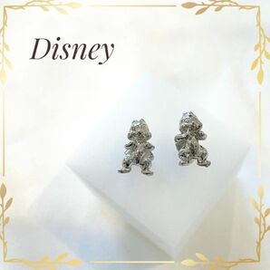 【美品】ディズニーピアス　チッィプ＆デール　シルバーピアス ピアス