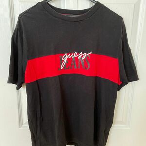 ＧUESSJEANS Tシャツ ブラック 半袖プリントTシャツ