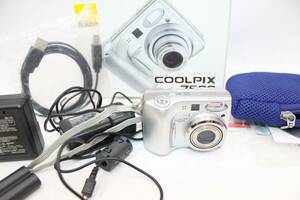 使用感少な目 動作確認済み NIKON COOLPIX 7600 元箱他 一式 単三電池用 #OP1313