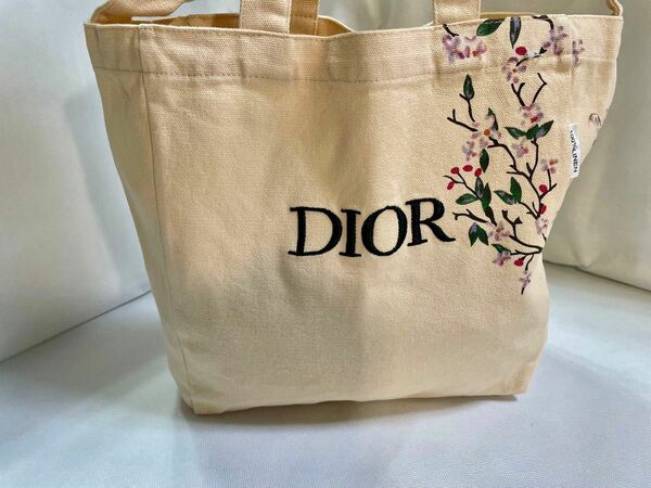 DIOR//ノベルティ花柄DIOR刺繍／／DIORトートバッグ新品未使用品