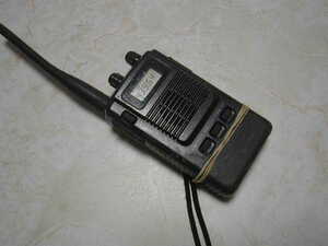 ICOM 430Mhz small size handle te-IC-3J sending . possible ②