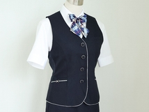 13号 SUNPEXIST 濃紺 事務 新品 ◆ OL制服 / 事務服 ◆ ベスト,スカート,ジャケット 上下セット,新品ブラウス,新品リボンのオマケ付_画像4