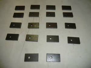 鉄板 6ｍｍｘ25mmｘ44mm １-Φ6.5 計18枚