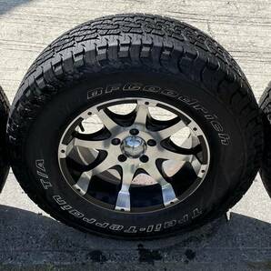 デリカD5 オーバーフェンダー付 タイヤホイールセット 4本 中古品 BFGoodri Trail-Terrain 245/75R16 MK26 5H PCD:114.3 8J オフセット0の画像4