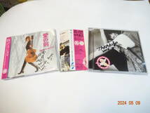 2CD 白井貴子 デビュー25周年盤 帯付 サイン入 TAKAKO＆THE CRAZY BOYS NEXT GATE 2006 2枚組 ベスト/愛の剣 2枚ともサインが入っています_画像1