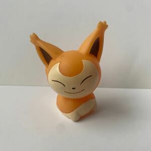 ポケモンキッズ☆エネコ 色違い 指人形 ソフビ 色ちがい