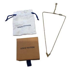 LOUIS VUITTON ルイヴィトン 美品 エッセンシャルV ネックレス ペンダント ゴールドカラー ネックレス